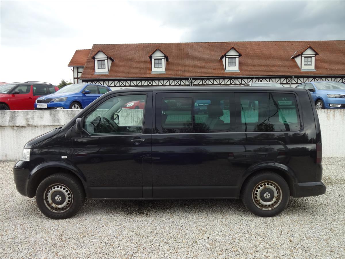 volkswagen-multivan-2-5-tdi-118-kw - 3