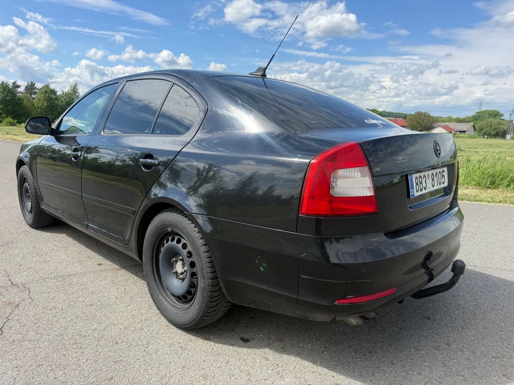 skoda-octavia-2-0-tdi-elegance - 1