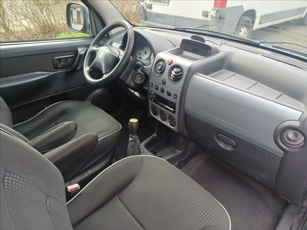 peugeot-partner-1-4 - 6