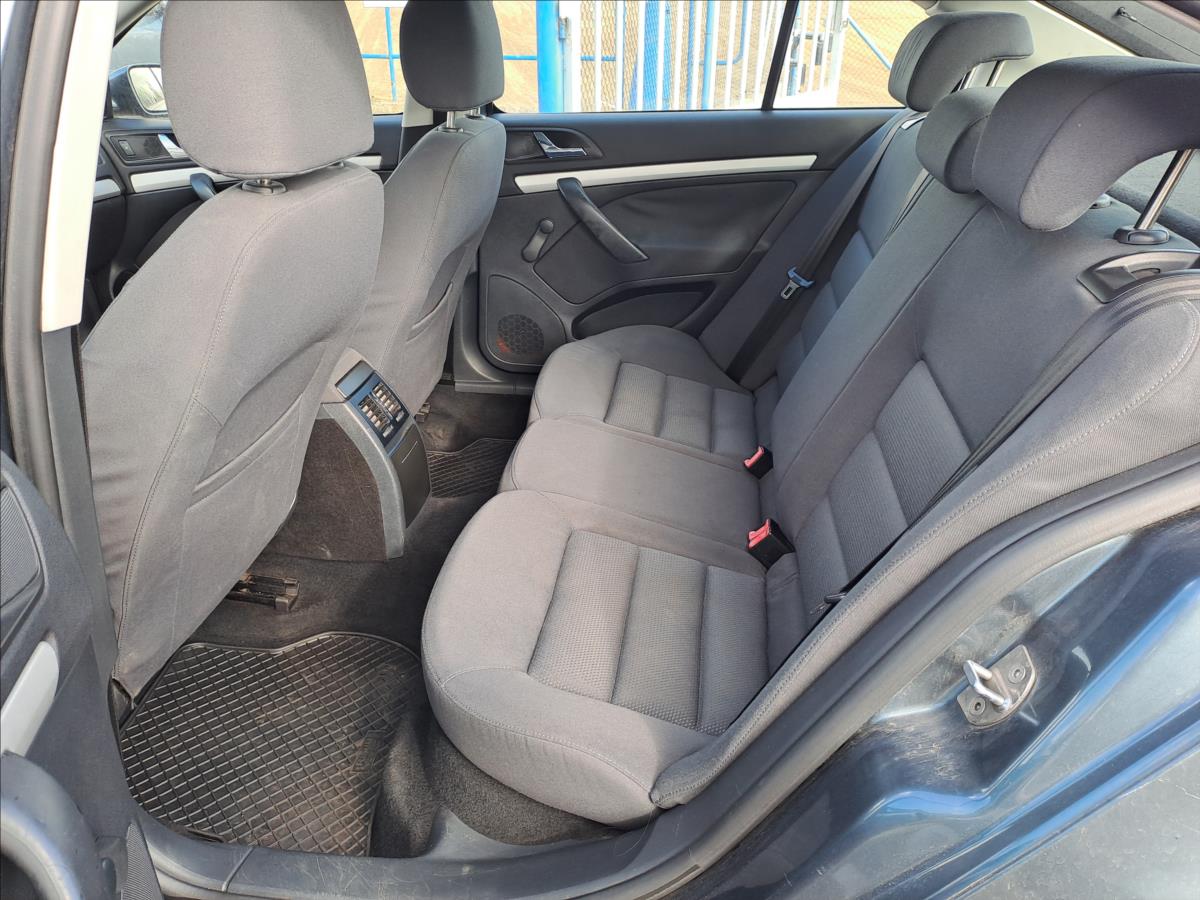 skoda-octavia-1-9-tdi-pd-ambiente - 5