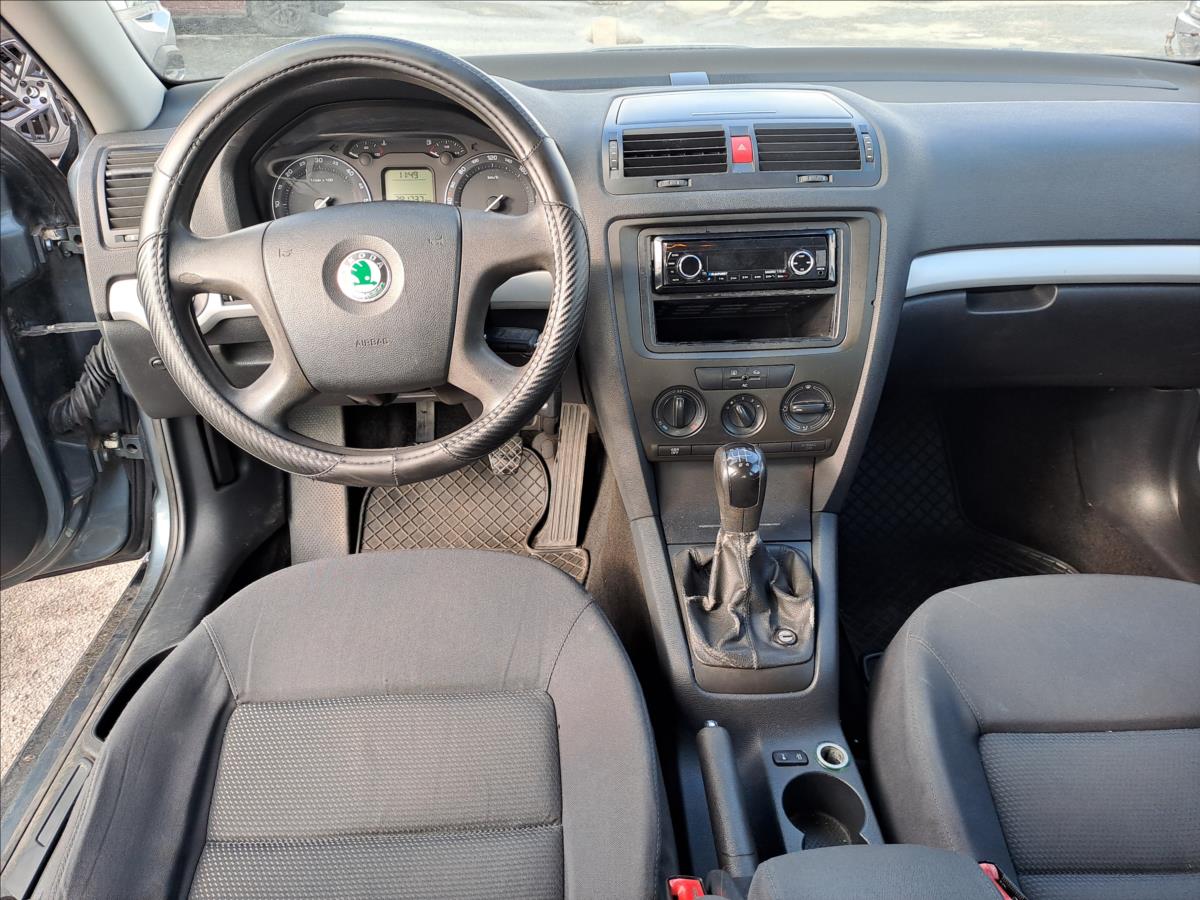 skoda-octavia-1-9-tdi-pd-ambiente - 8