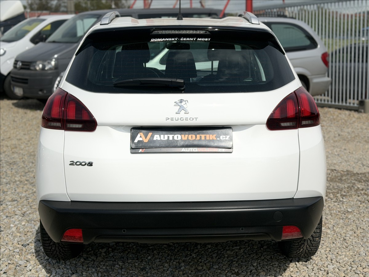 peugeot-2008-1-2-i-digiklima-nove-v-cr - 5