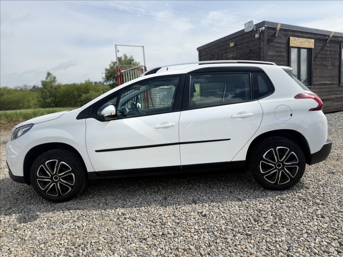 peugeot-2008-1-2-i-digiklima-nove-v-cr - 7