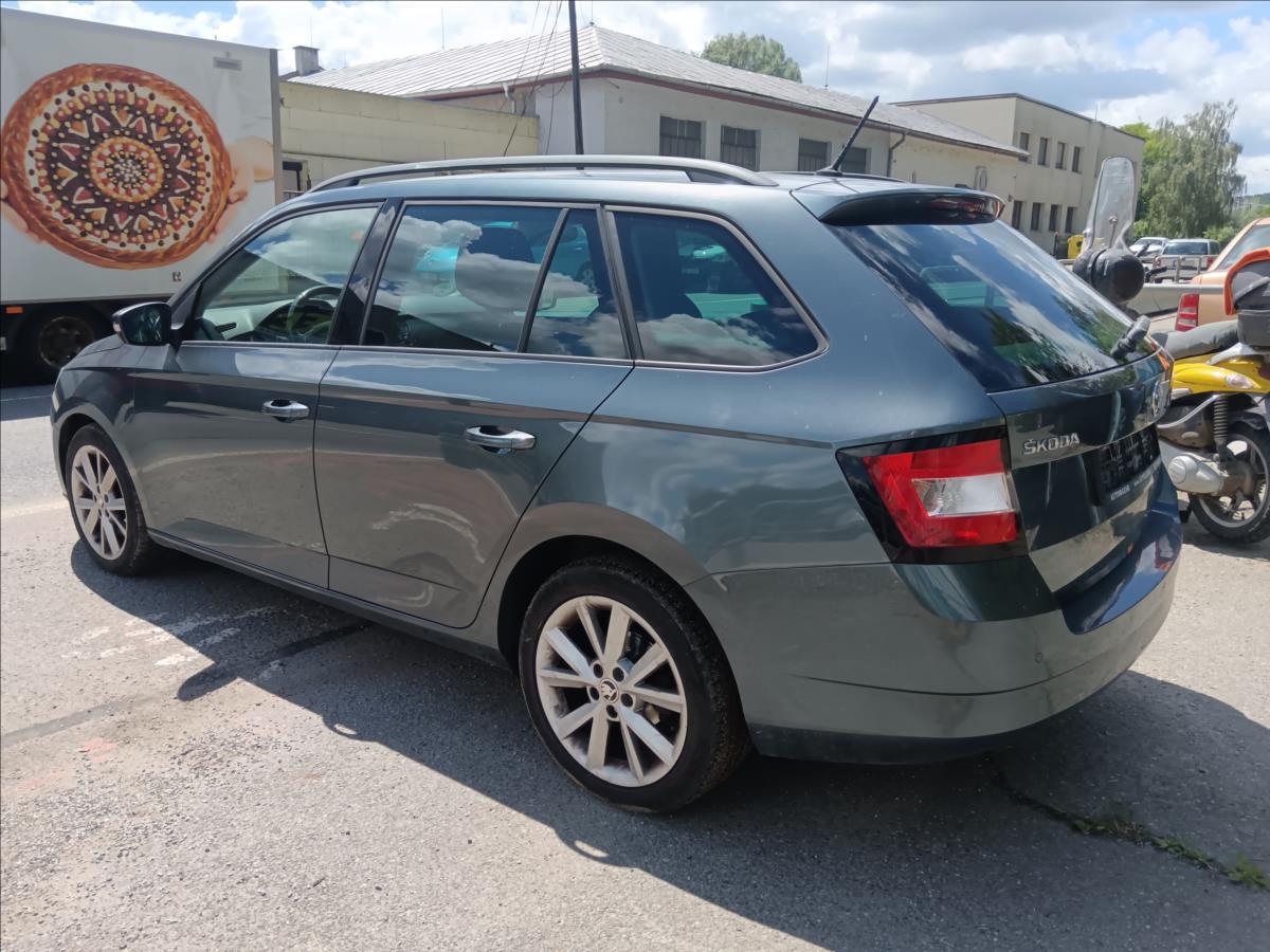 skoda-fabia-1-2-tsi-dsg-joy - 8