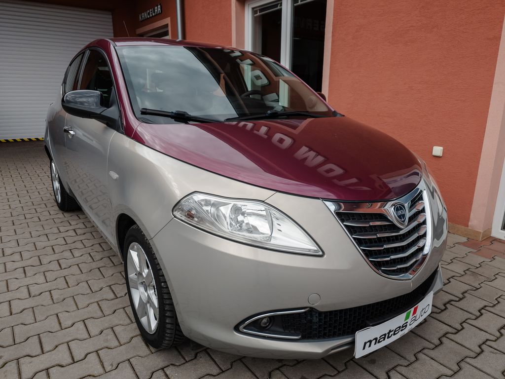 lancia-y-ypsilon-63kw-0-9-twinair - 3
