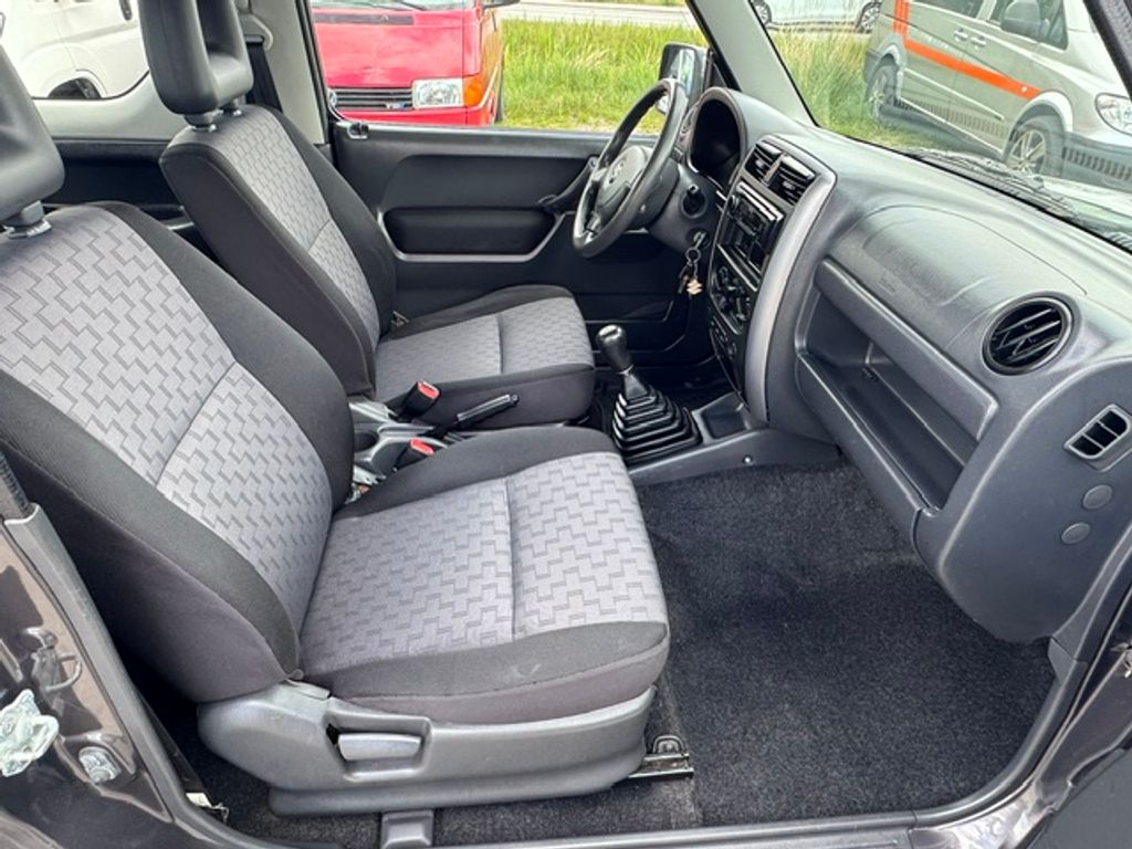 suzuki-jimny-1-3i-vvt-4wd-63kw-club - 9