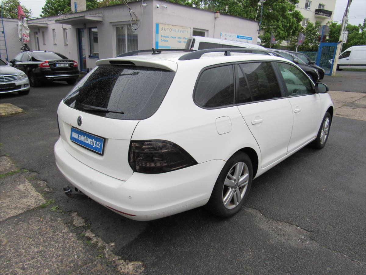 volkswagen-golf-1-2-tsi-77kw-variant-bluemotion - 5
