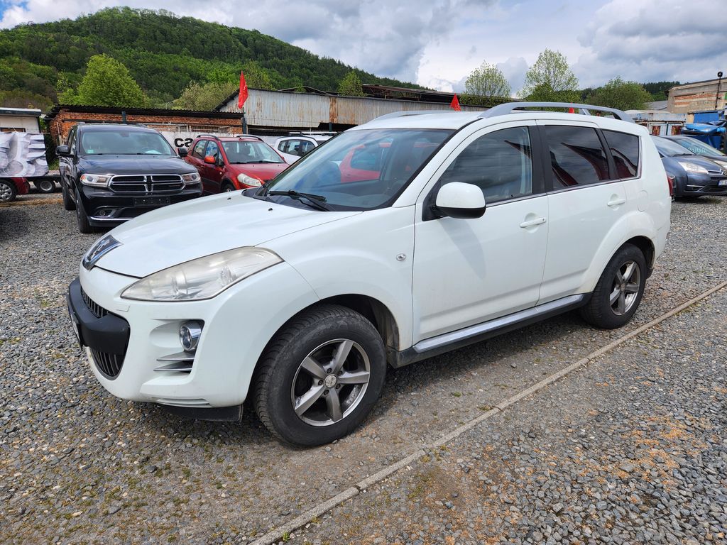 peugeot-4007-2-2-hdi-4x4-automat - 5