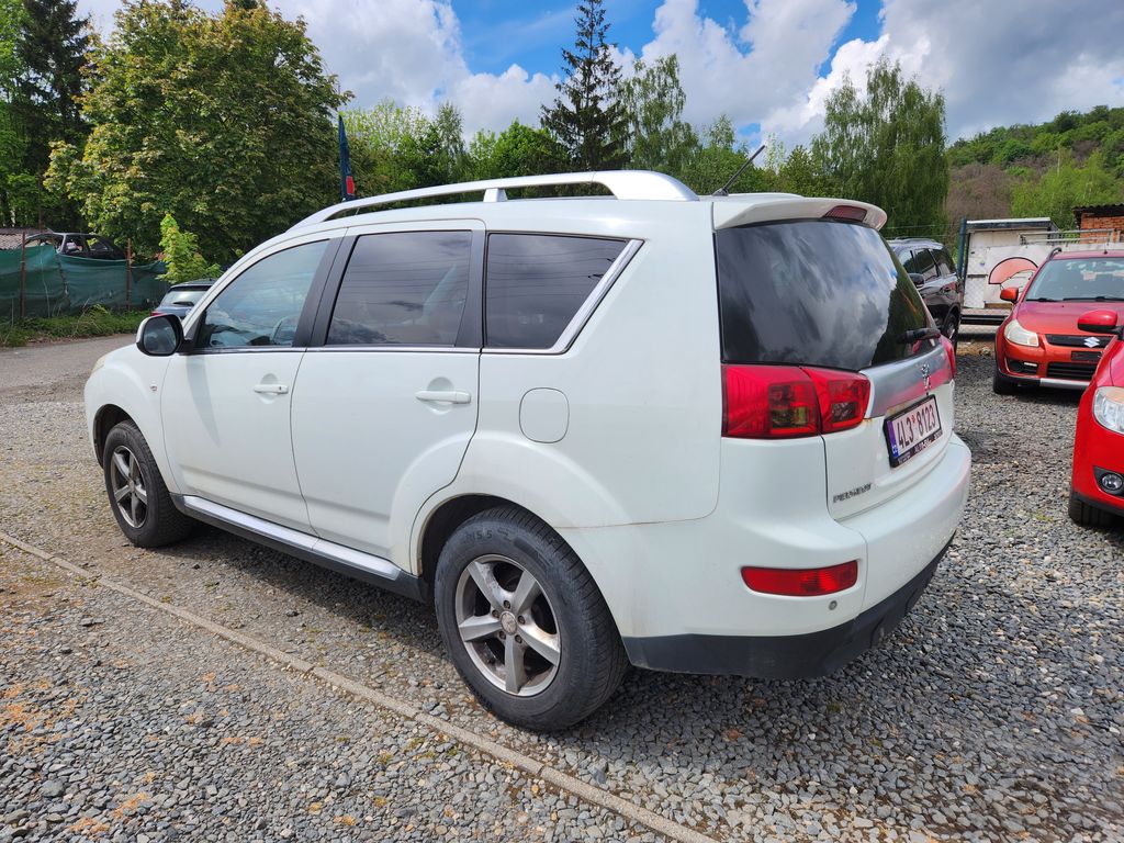 peugeot-4007-2-2-hdi-4x4-automat - 6