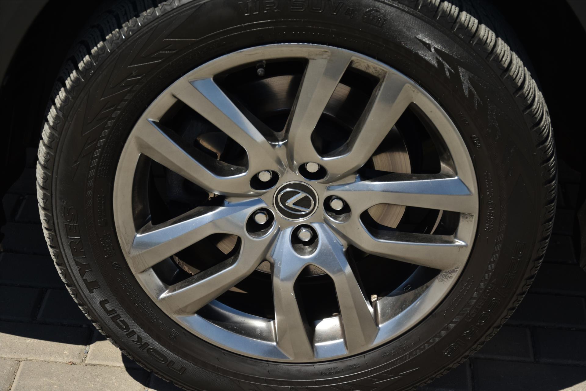 lexus-nx-300h-2-5-145kw-4wd-prestige-cr - 8
