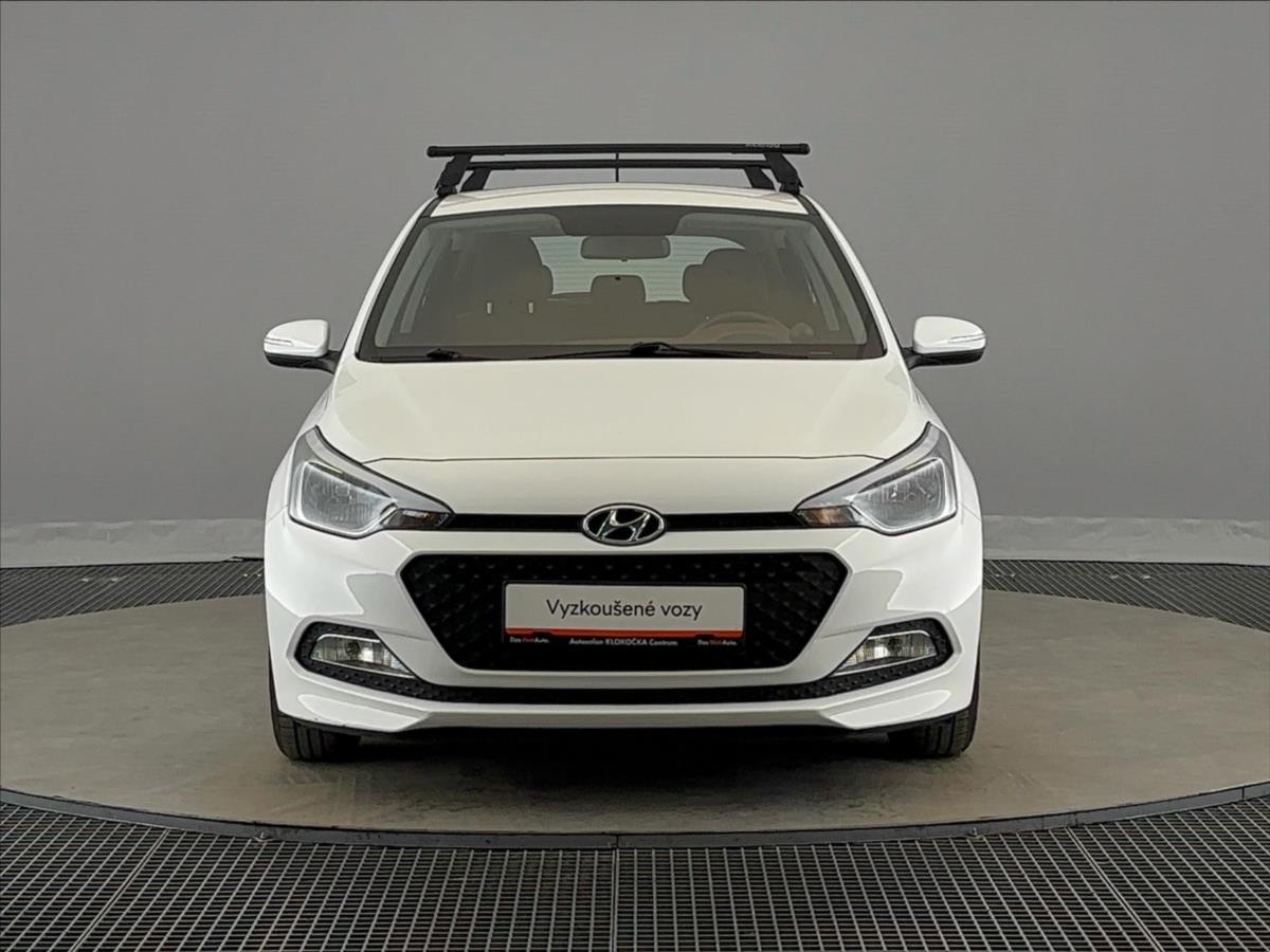 hyundai-i20-1-3-i-family-club - 3