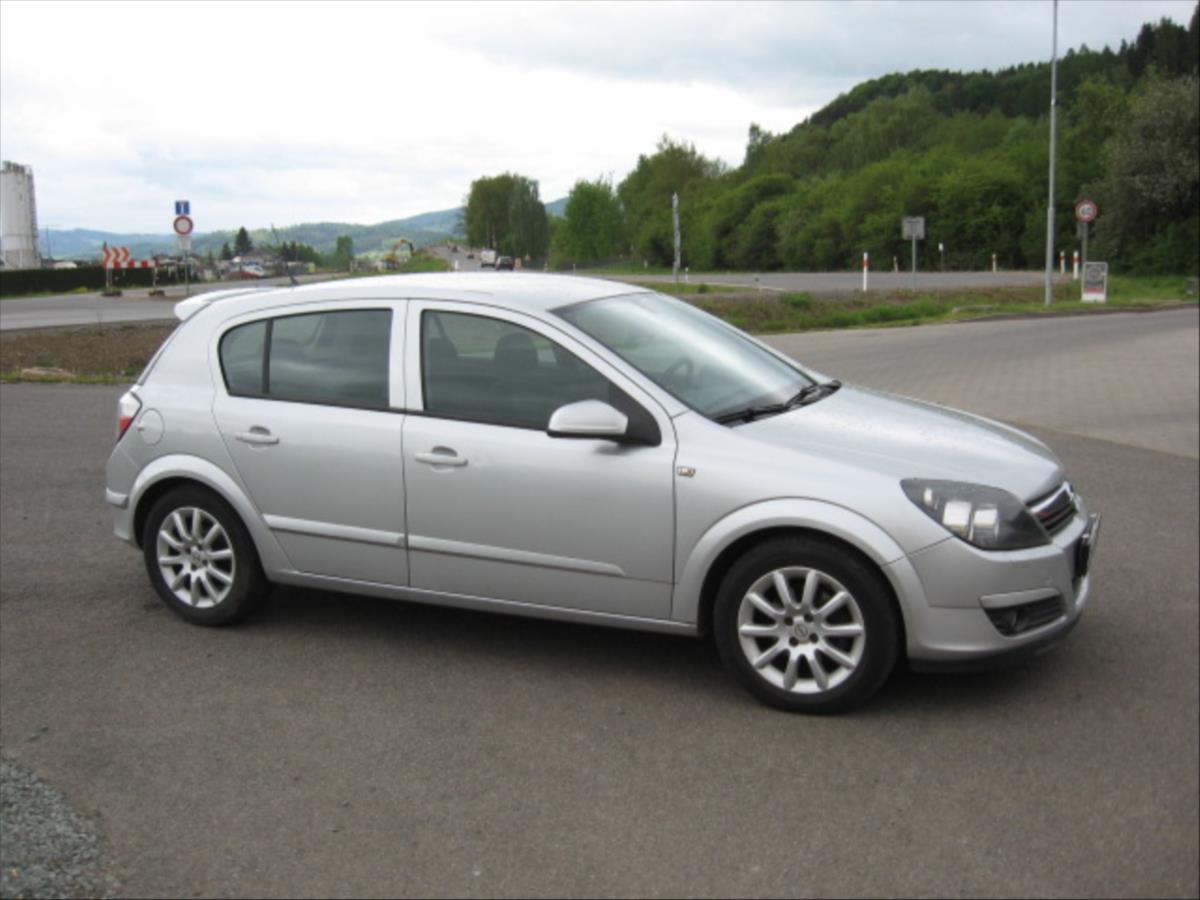opel-astra-1-6-twinport - 3