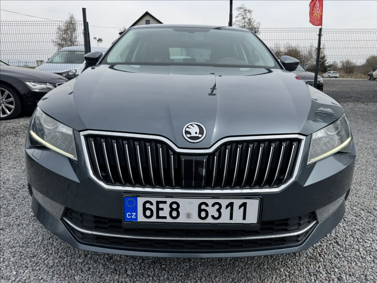 skoda-superb-1-6-tdi-88-w-led-navi - 1