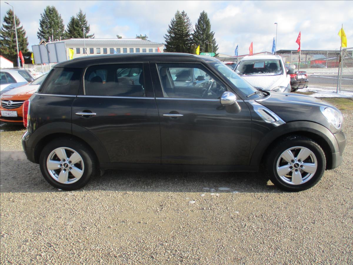 mini-countryman-1-6-i-72kw-countryman-bez-koroze - 4