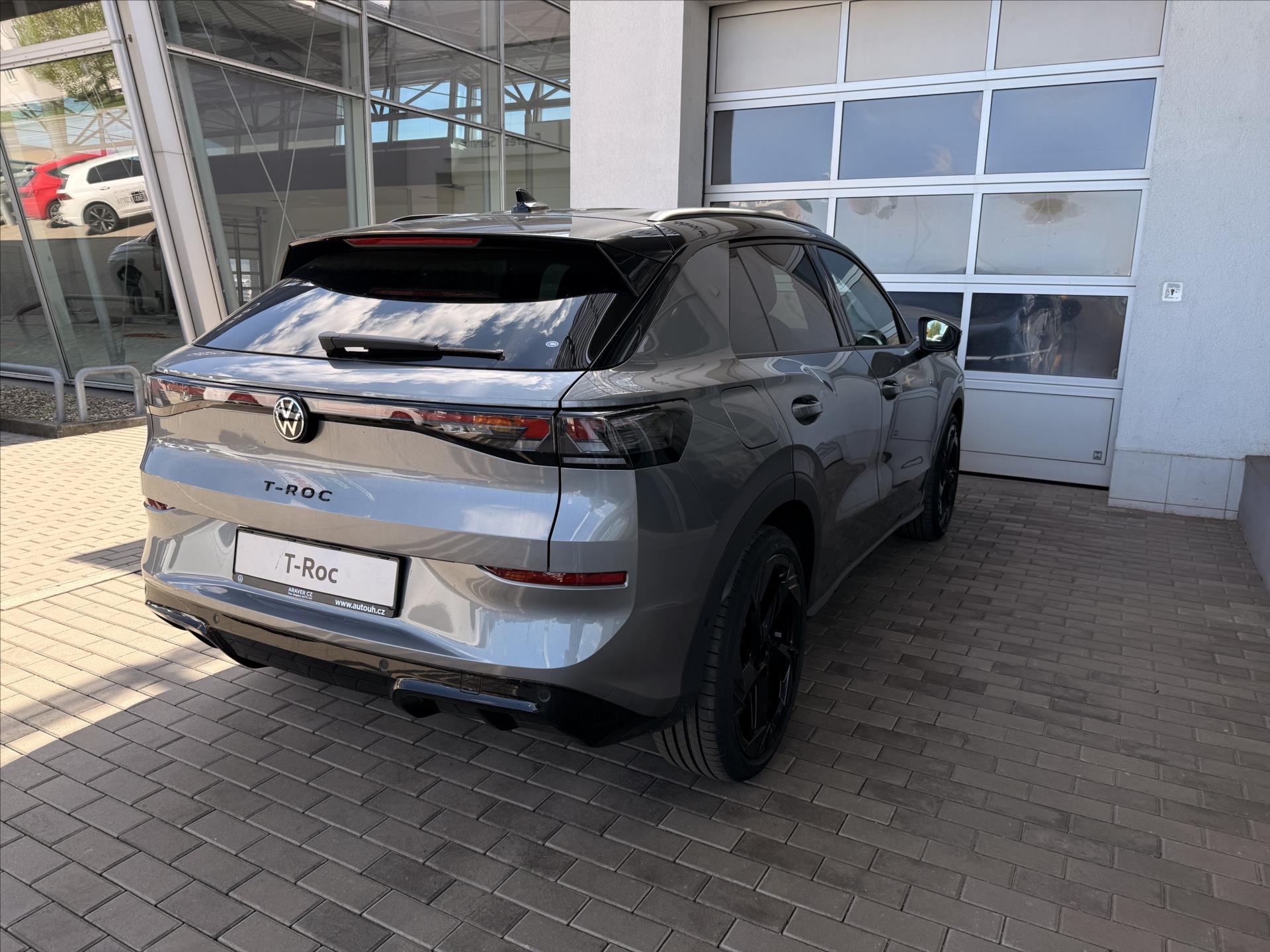 volkswagen-t-roc-1-5-etsi-110-kw-7dsg-r-line - 7