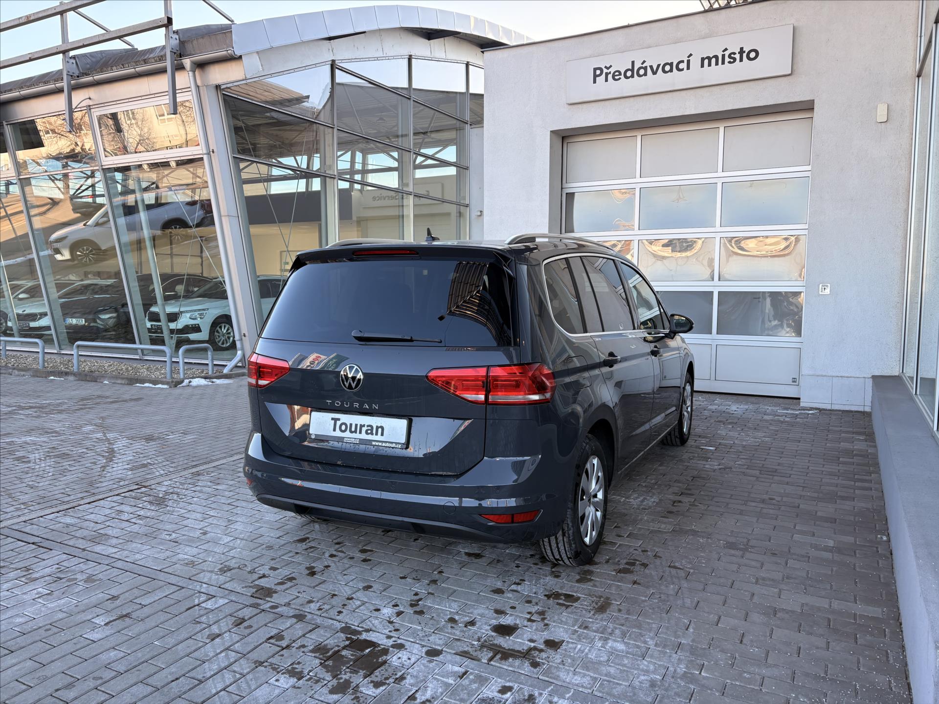 volkswagen-touran-1-5-tsi-evo2-6g-cl - 4
