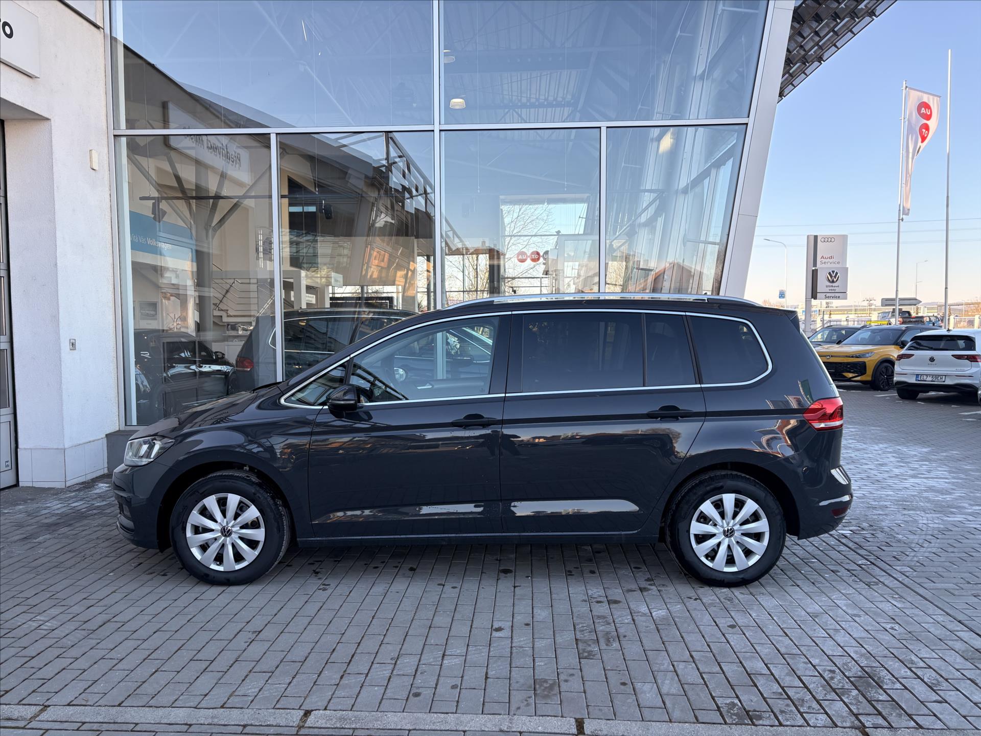 volkswagen-touran-1-5-tsi-evo2-6g-cl - 7