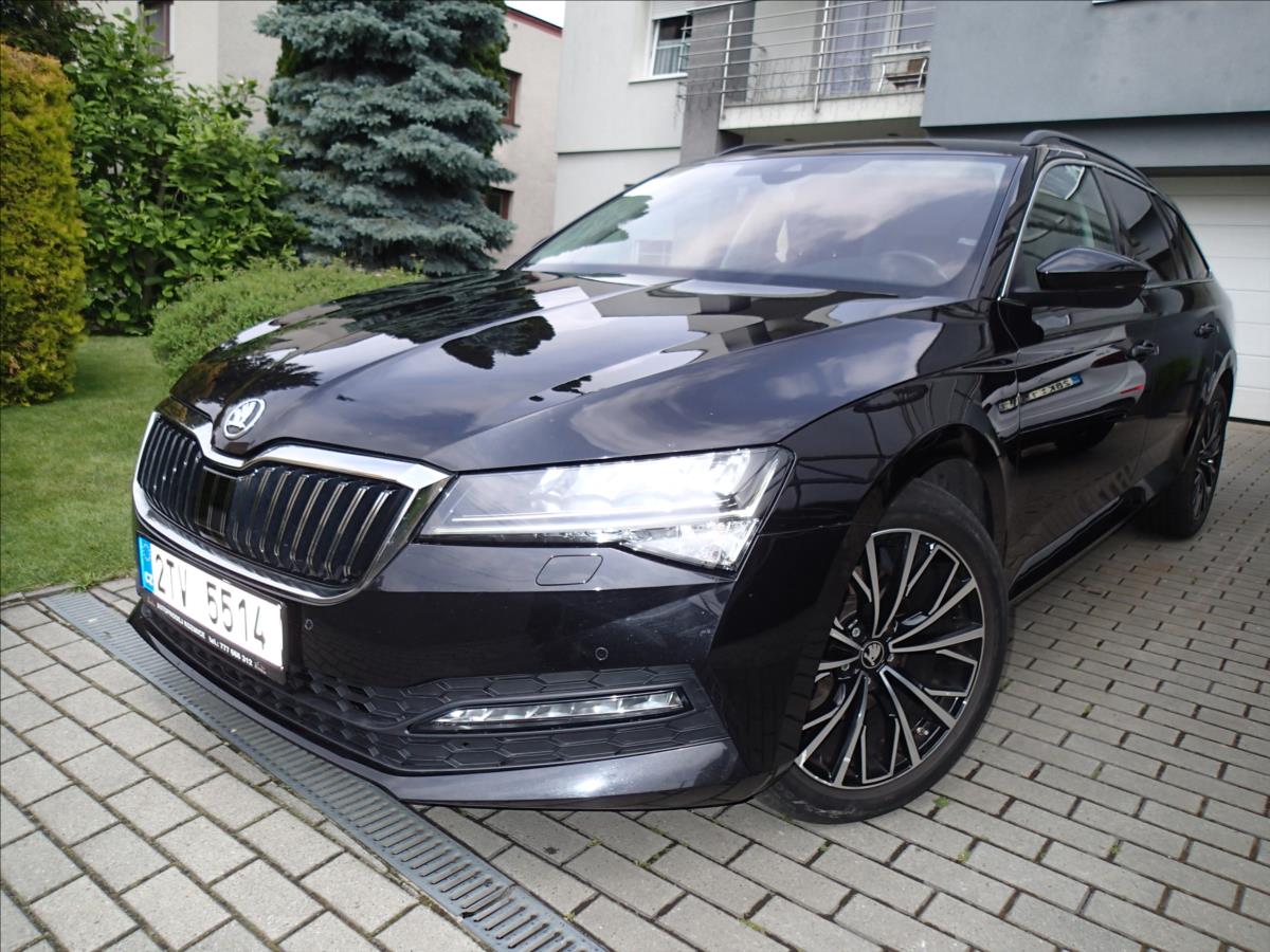 Škoda Superb 2,0 TDi, DSG, 4x4 , Tažné