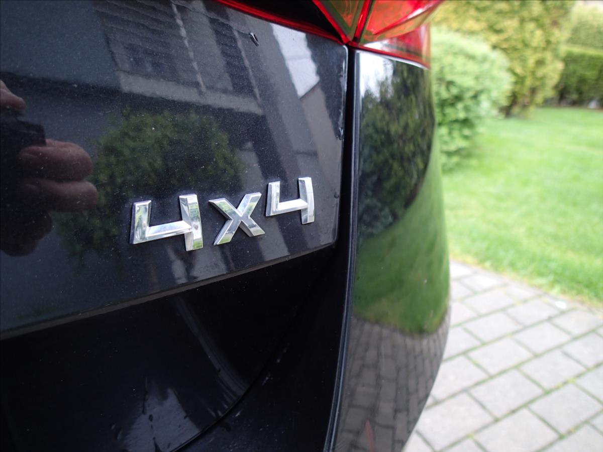 skoda-superb-2-0-tdi-dsg-4x4-tazne - 6
