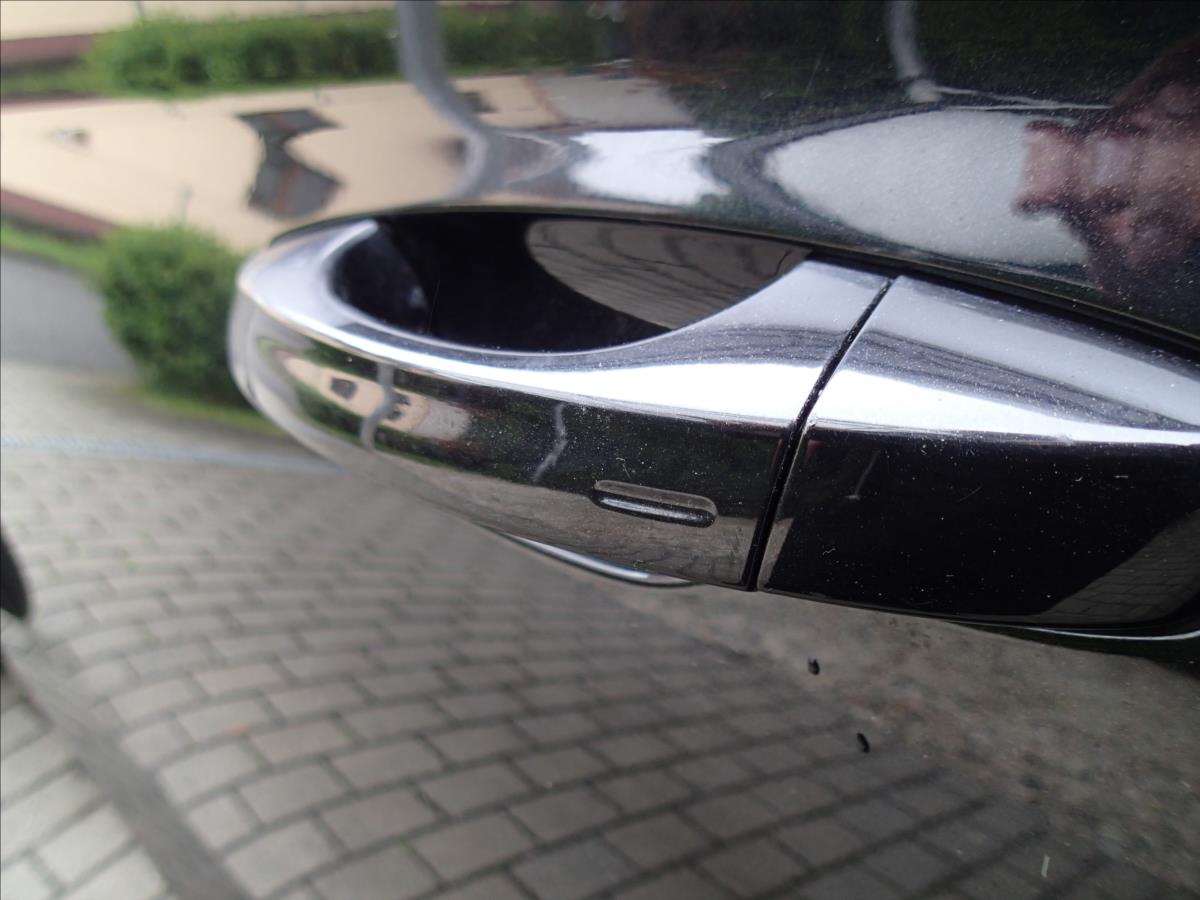 skoda-superb-2-0-tdi-dsg-4x4-tazne - 8