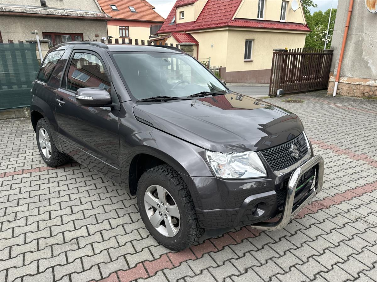 Suzuki Grand Vitara 1,6 4x4 TAŽNÉ .Bez koroze.