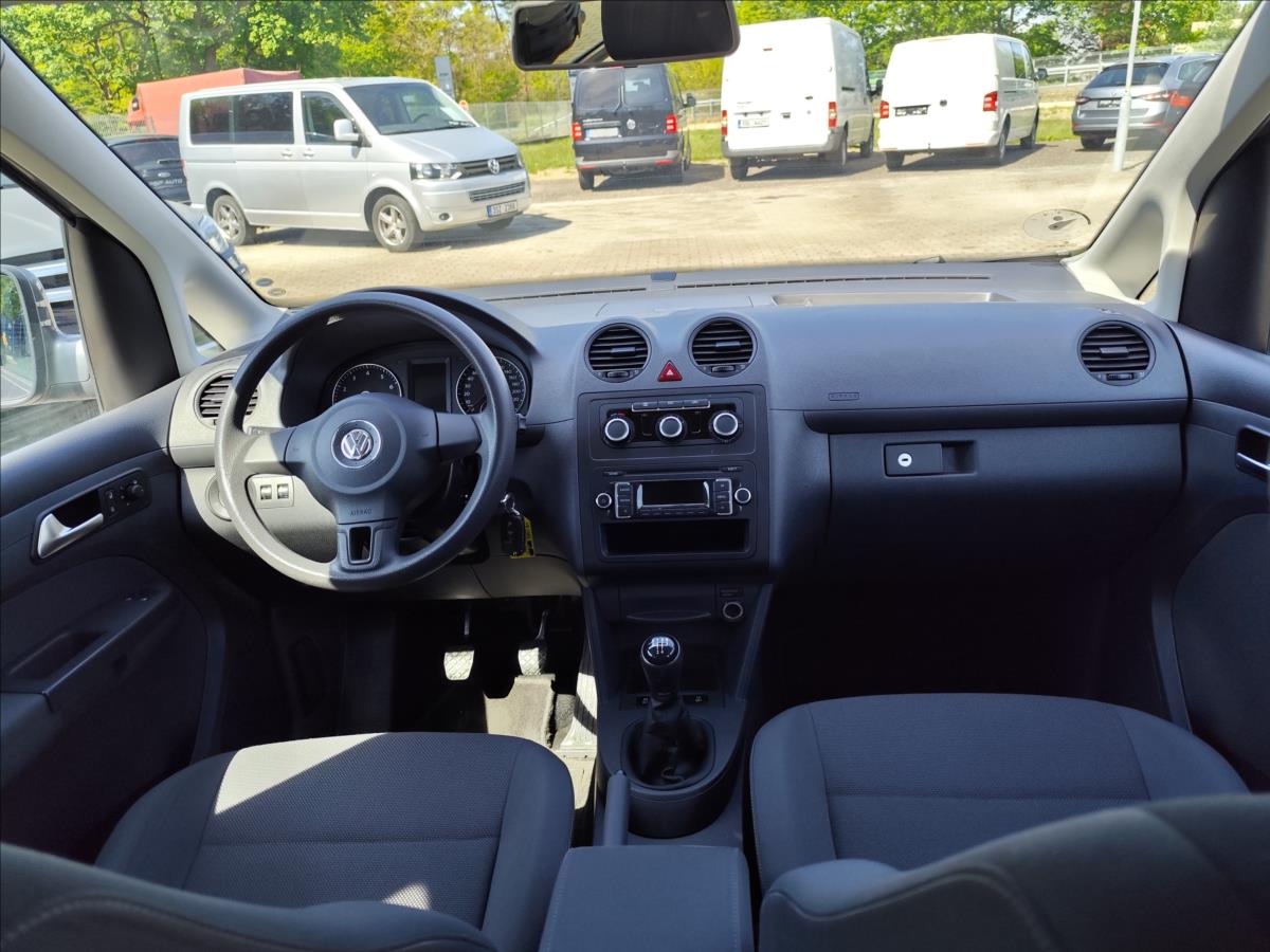 volkswagen-caddy-1-2tsi-77kw-life-ac-rozvody-tz-top - 6