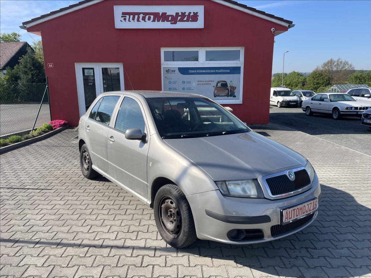 Škoda Fabia 1,2 HTP AMBIENTE PĚKNÉ KLIMA