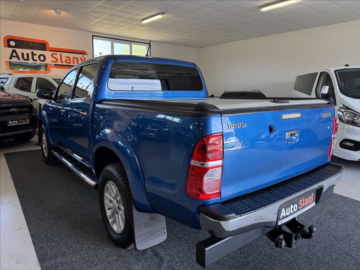 toyota-hilux-3-0-d-4d-priprava-do-prodeje - 4