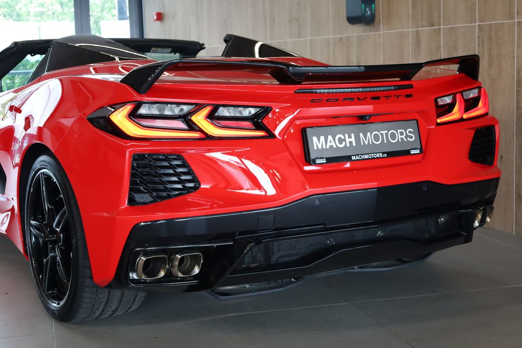 chevrolet-corvette-c8-3lt-convertible-z51-lift - 9