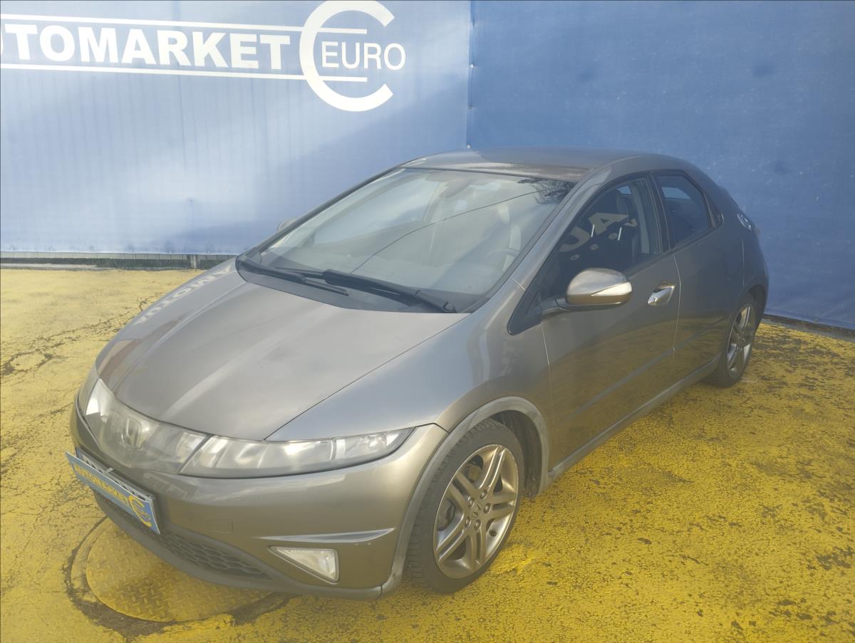 Honda Civic 1,8 V-TEc 103KW AUTOMAT