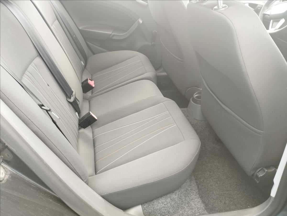 seat-ibiza-1-4-63kw - 8