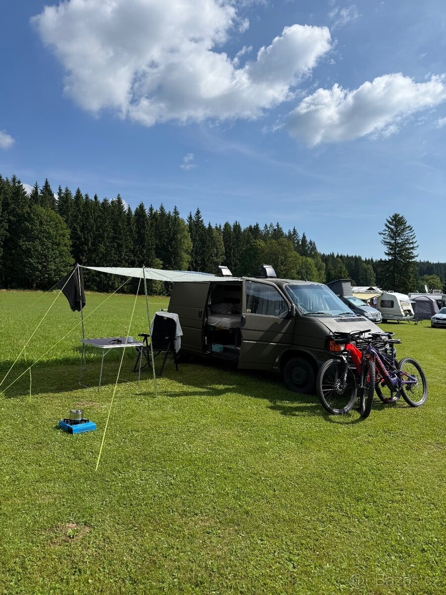 volkswagen-transporter-1-9-t4-s-obytnou-vestavbou-odpoc - 7