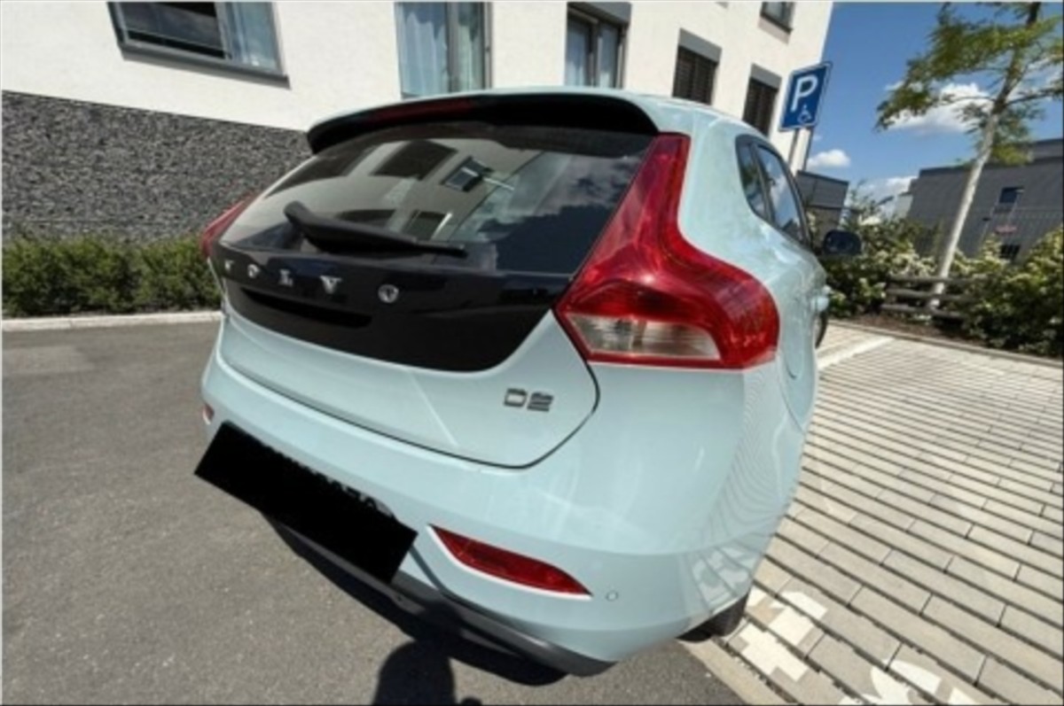 volvo-v40 - 5