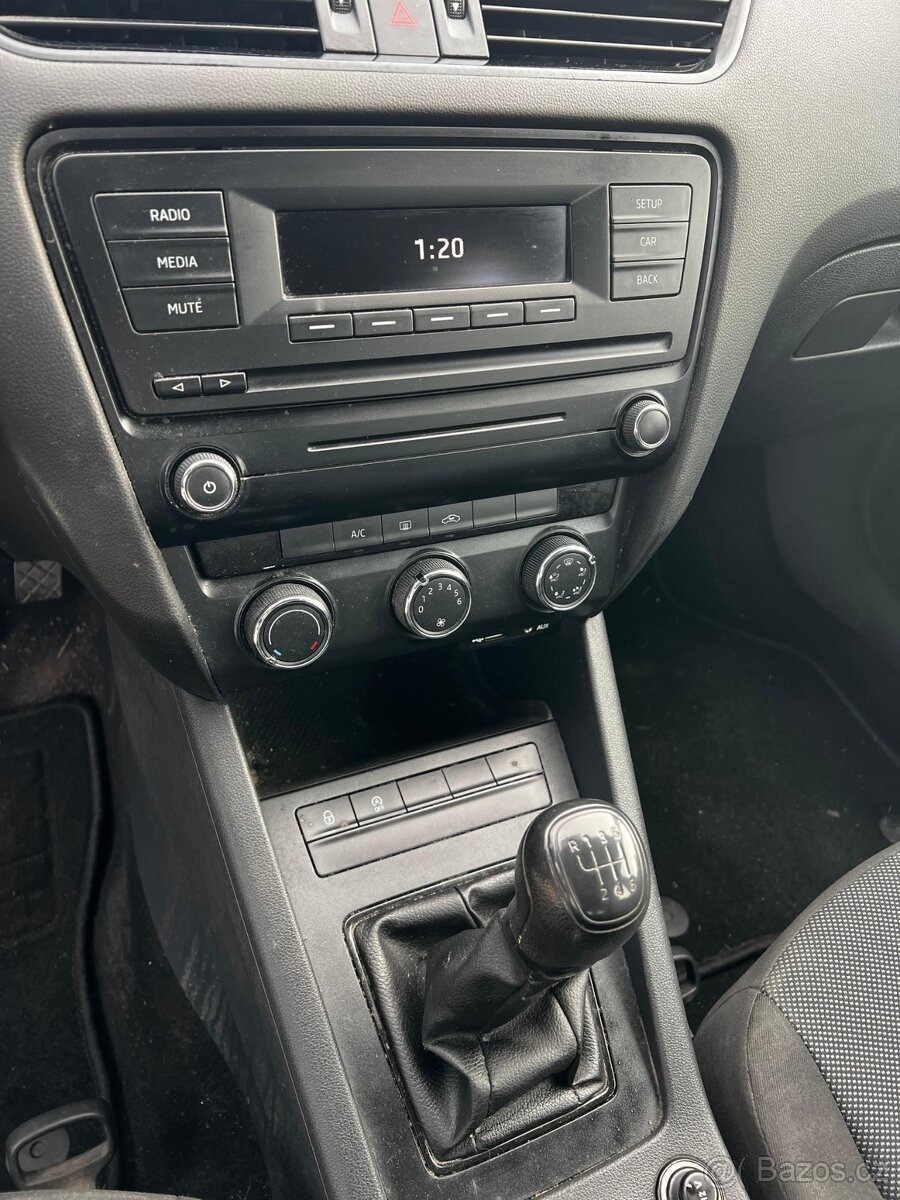skoda-octavia-1-2-3-tsi-77kw-klima - 1