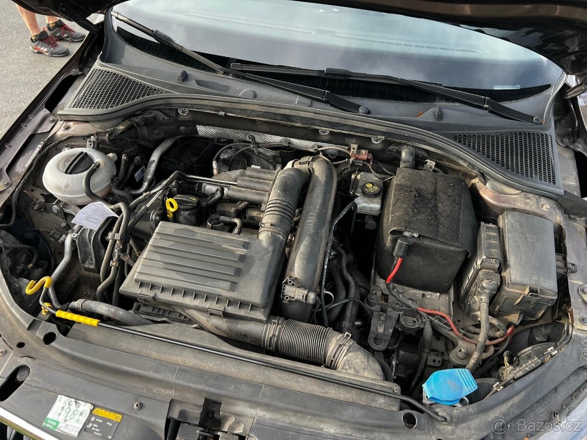 skoda-octavia-1-2-3-tsi-77kw-klima - 2