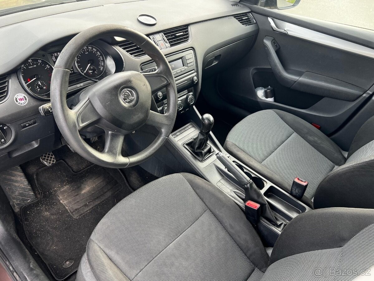 skoda-octavia-1-2-3-tsi-77kw-klima - 5
