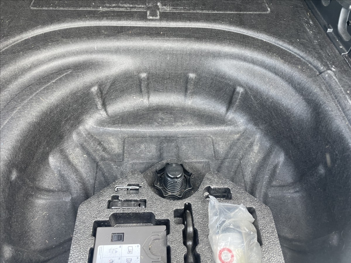seat-leon-1-4-fr-tsi-92kw-po-rozvodech - 9