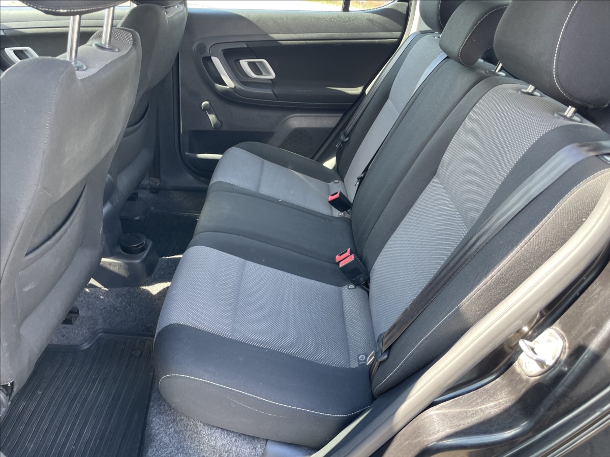 skoda-fabia-1-4-i-16v-klimatronic-esp - 7