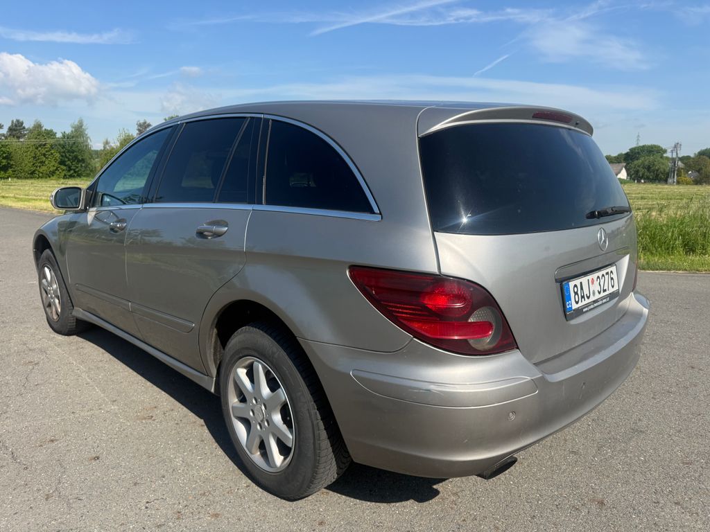 mercedes-benz-tridy-r-165-kw-7-mist - 2