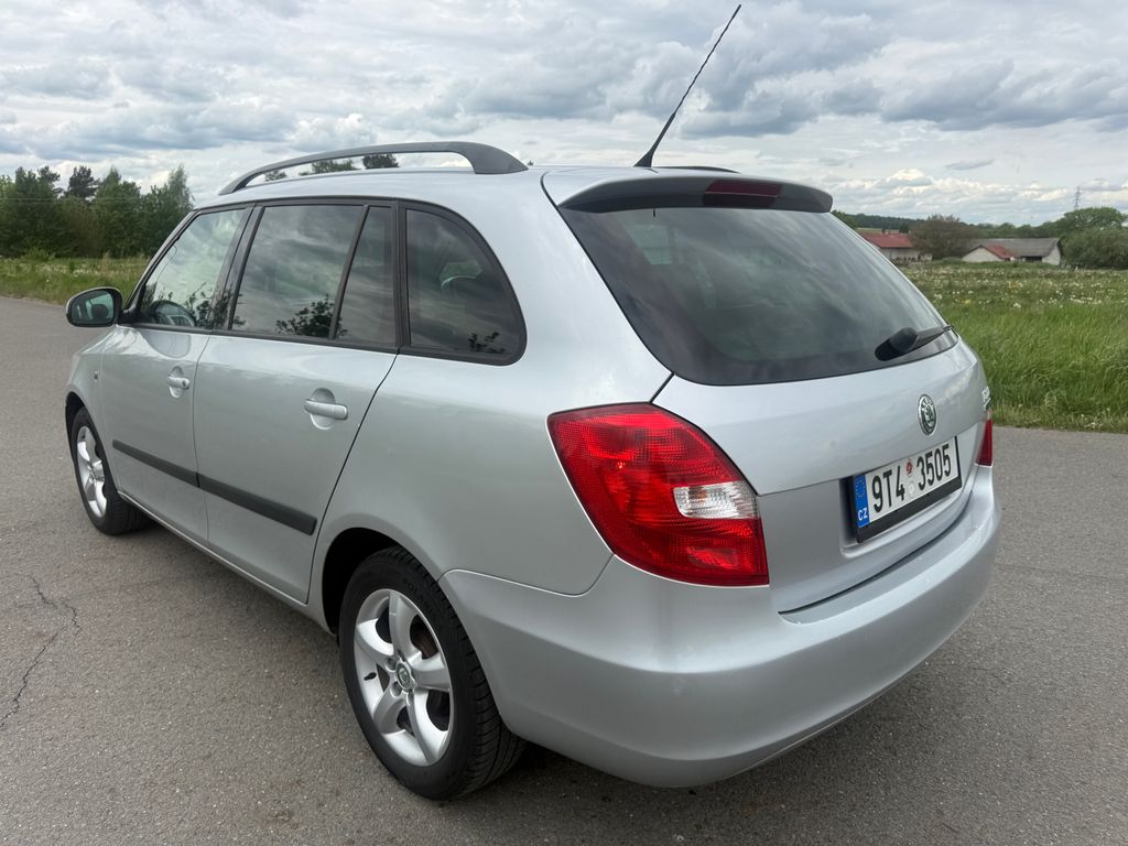 skoda-fabia-1-2 - 2