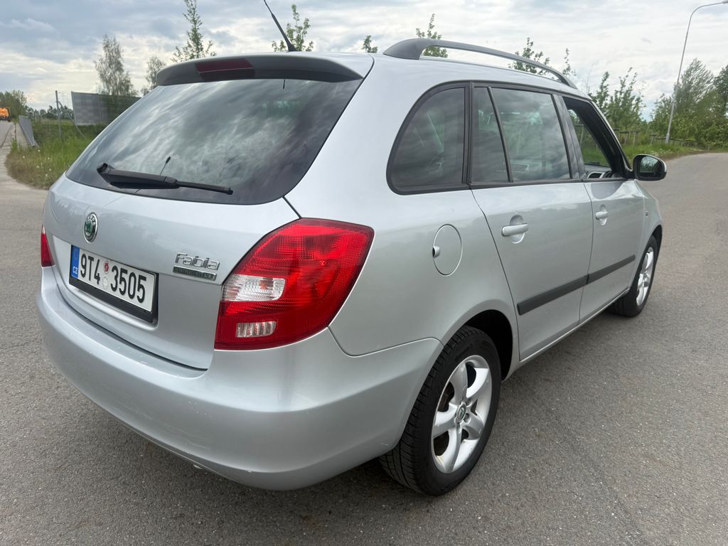 skoda-fabia-1-2 - 4