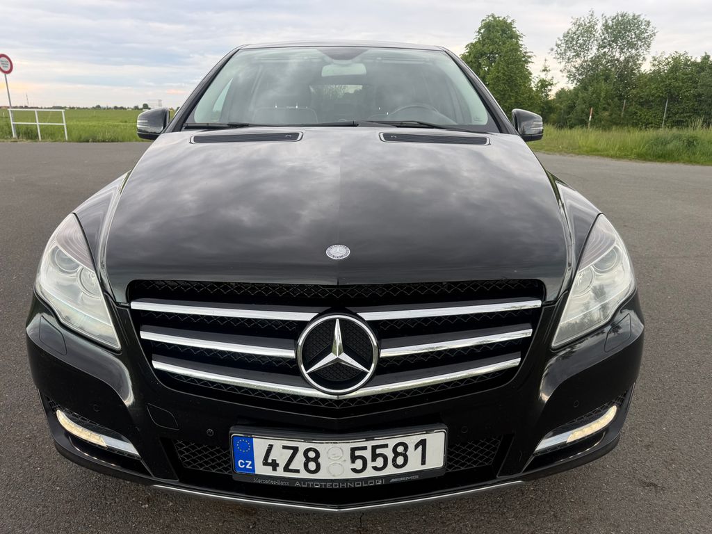 mercedes-benz-tridy-r-elegance-w251-4-matic - 7