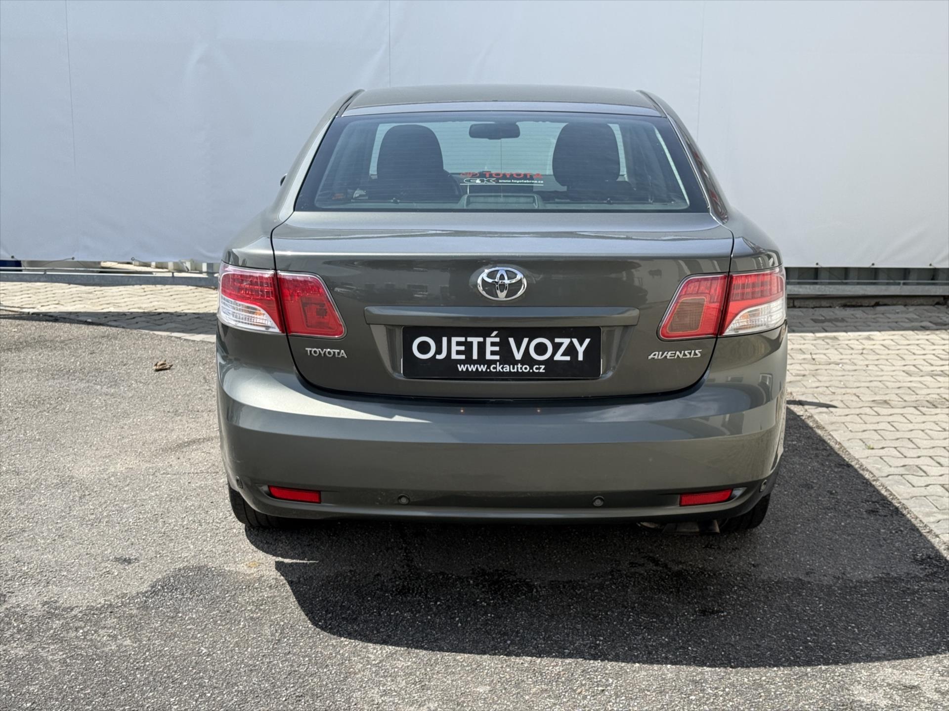 toyota-avensis-2-0-sol-automat - 4
