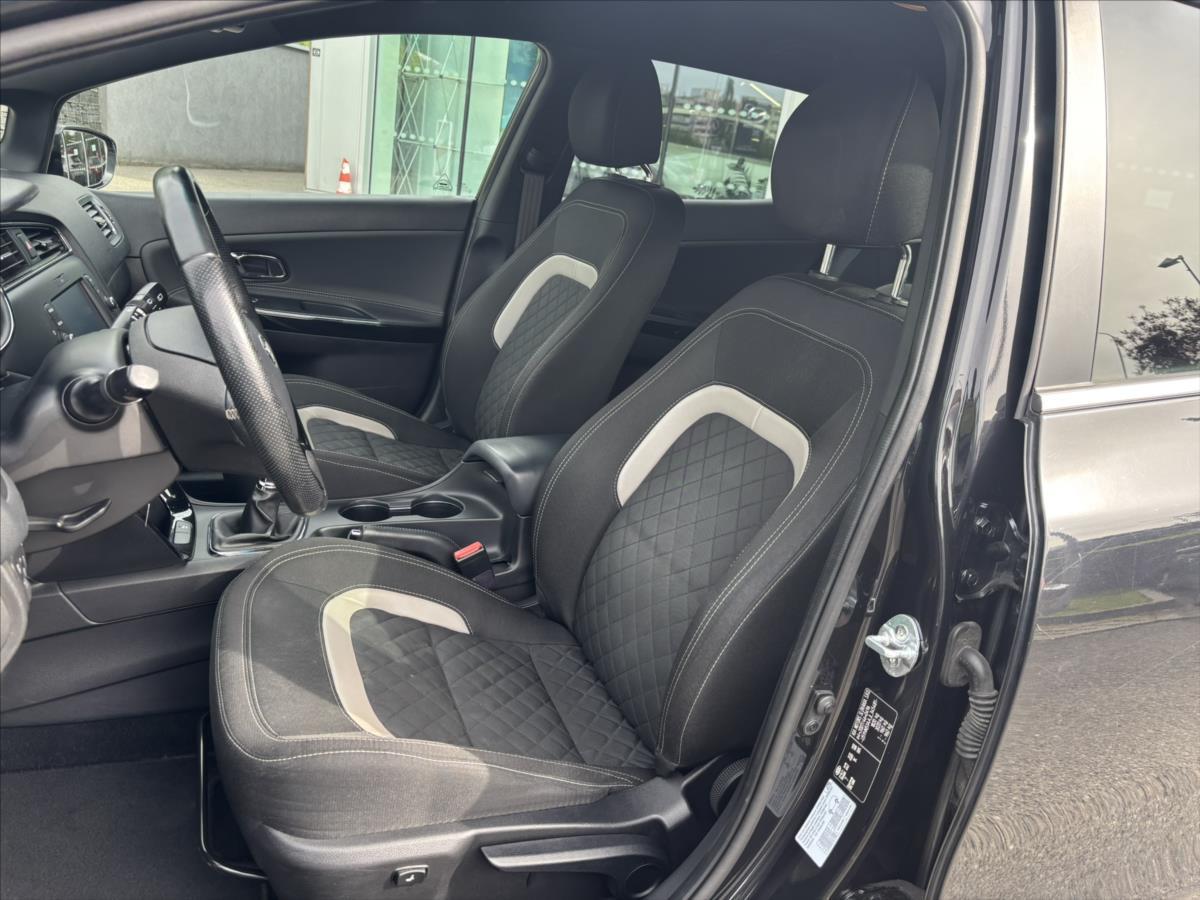 kia-ceed-1-0-tgdi-gt-line-navi-kamera - 9