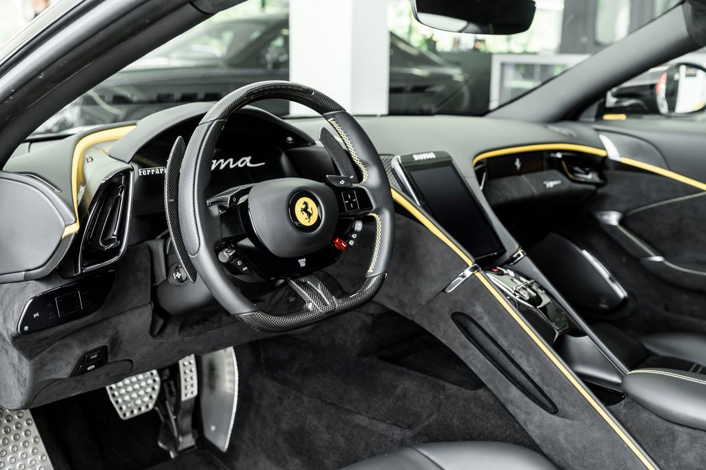 ferrari-roma-adas-daytona-carbon-pass-displ - 4