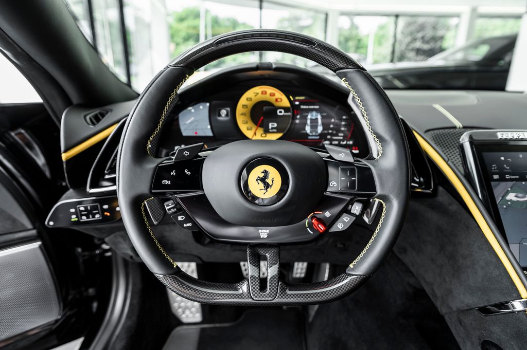 ferrari-roma-adas-daytona-carbon-pass-displ - 5