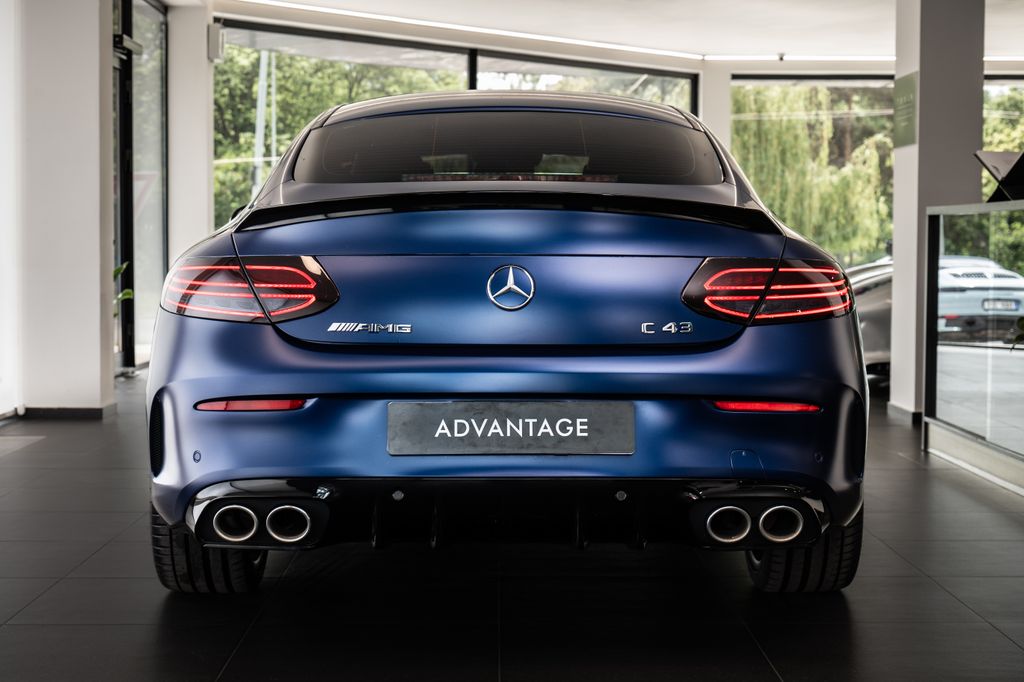 mercedes-benz-tridy-c-43-amg-burmester-360-led-pano-karbon - 2