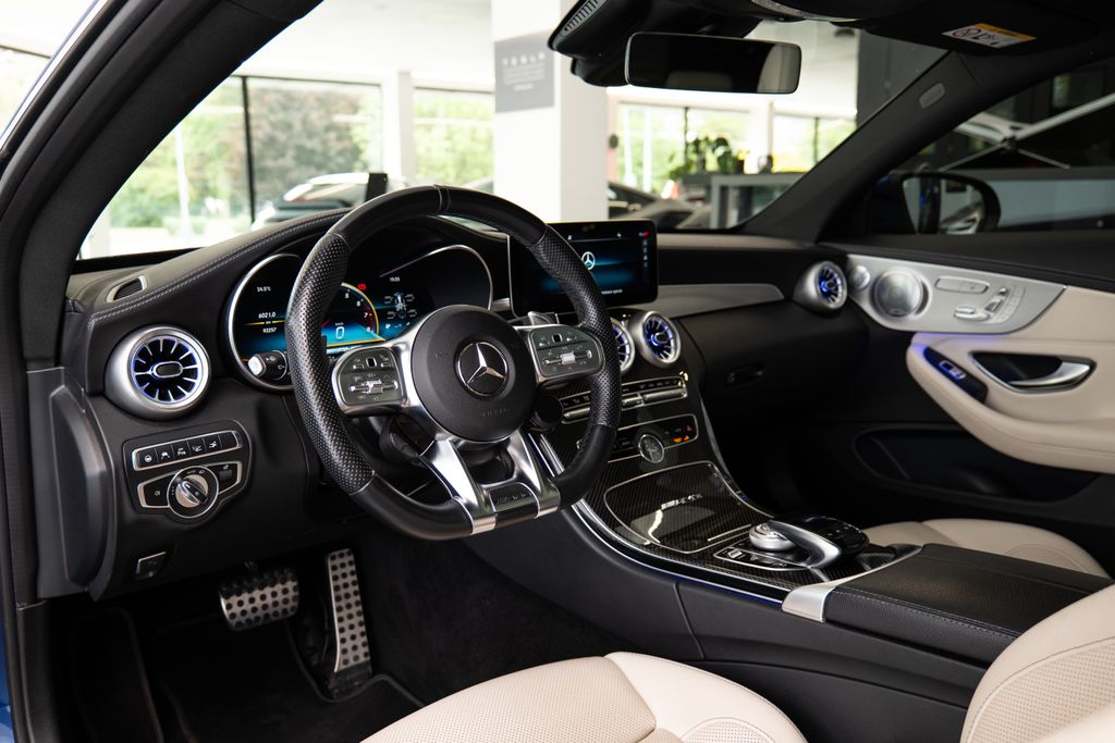 mercedes-benz-tridy-c-43-amg-burmester-360-led-pano-karbon - 4