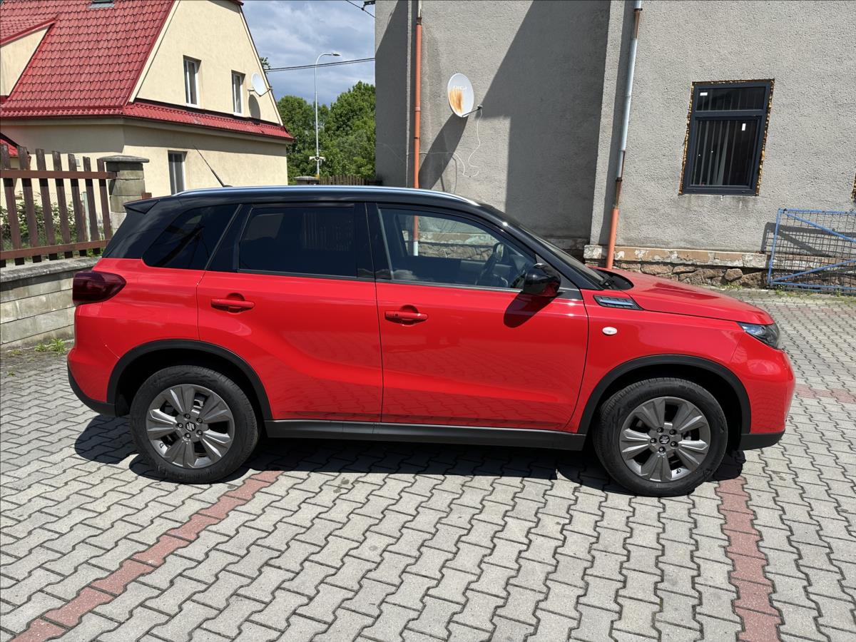 suzuki-vitara-1-4-4x4-hybrid - 1