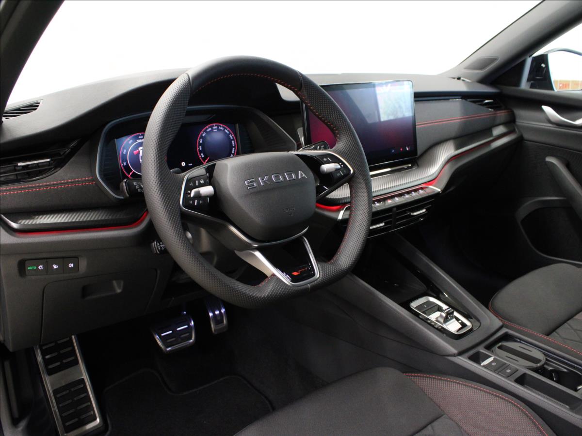 skoda-octavia-2-0-tsi-195kw-rs-dcc-1-maj-cz - 9